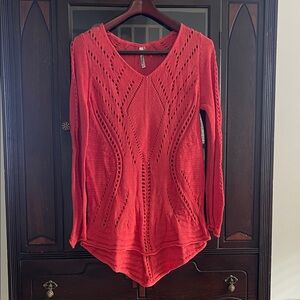 Miilla Clothing Red Pointelle V‑Neck Knit Hoodie